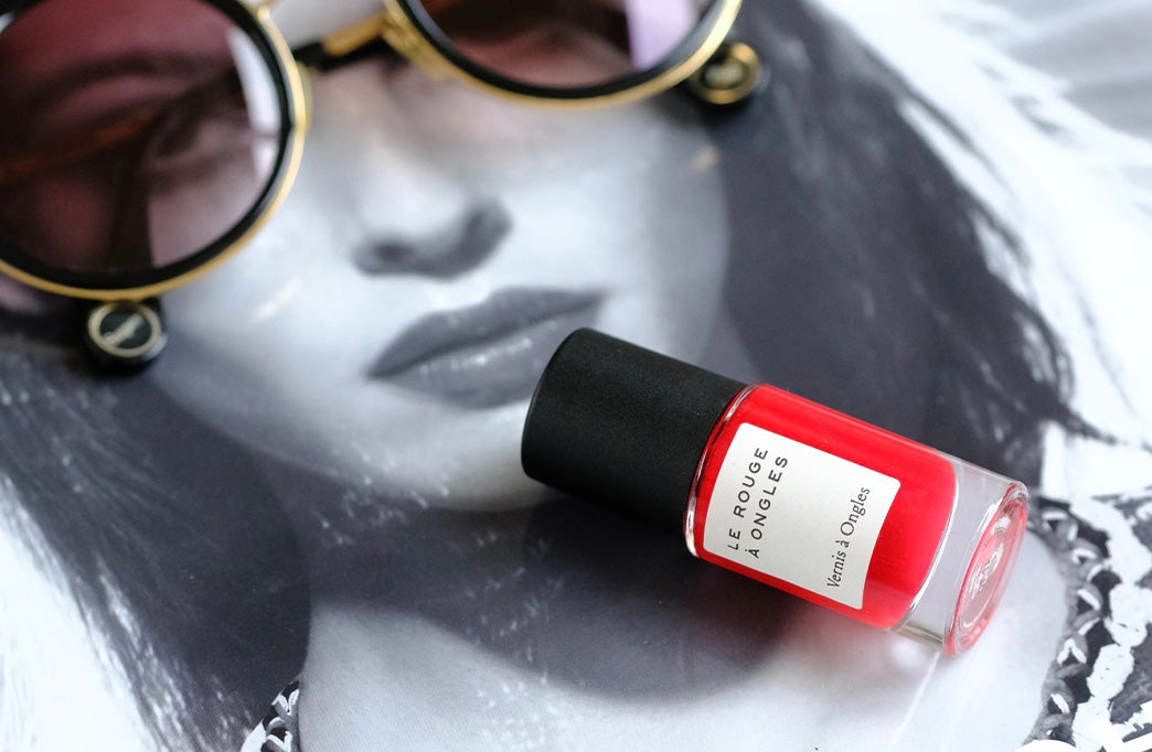 LE ROUGE A ONGLES
