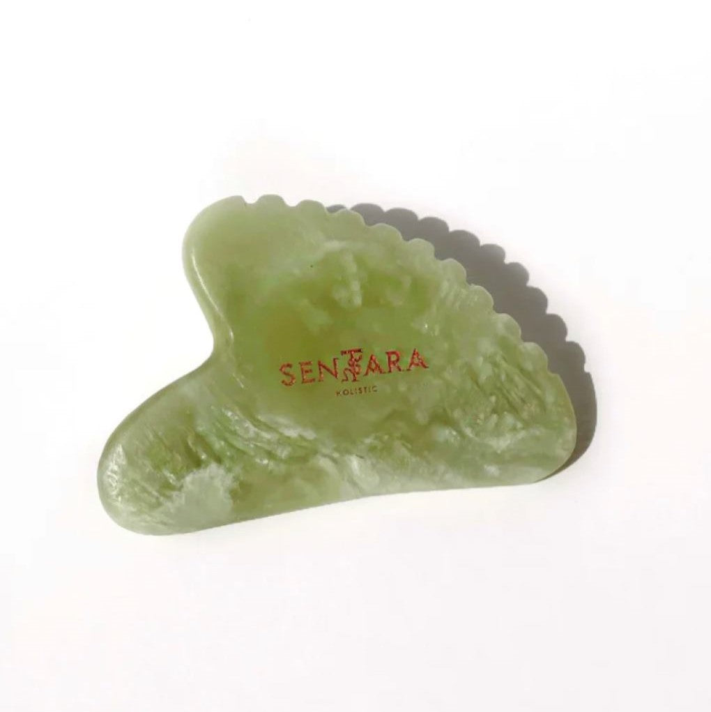 GUA SHA JADE VERT CŒUR A DENTS