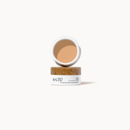 FOND DE TEINT CORRECTEUR BEIGE DORÉ 210W