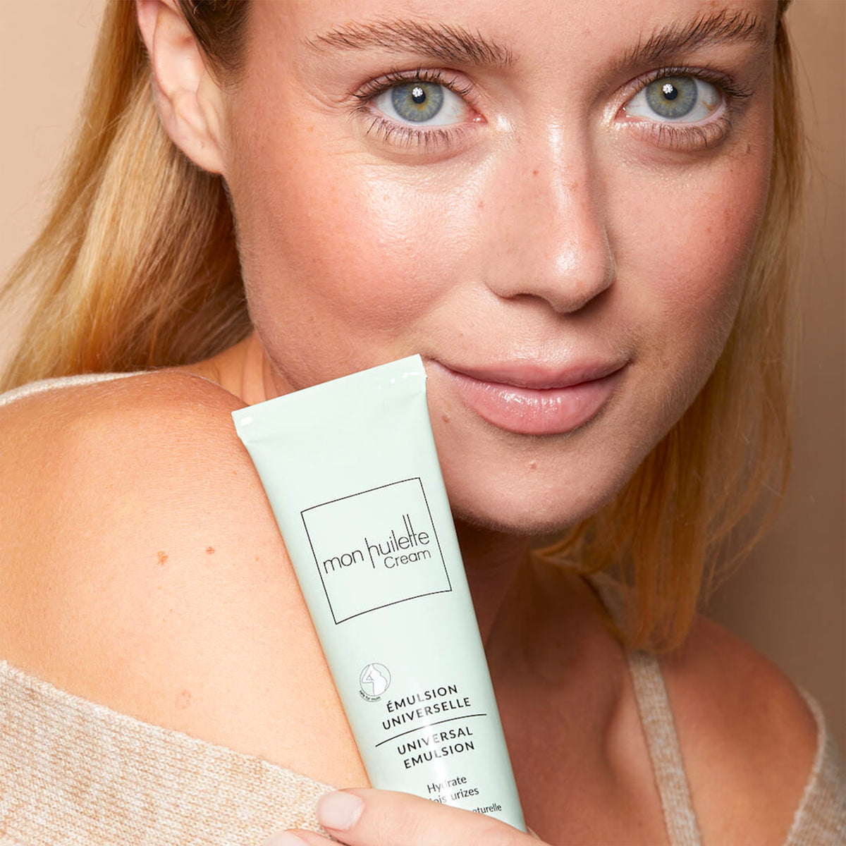 EMULSION UNIVERSELLE